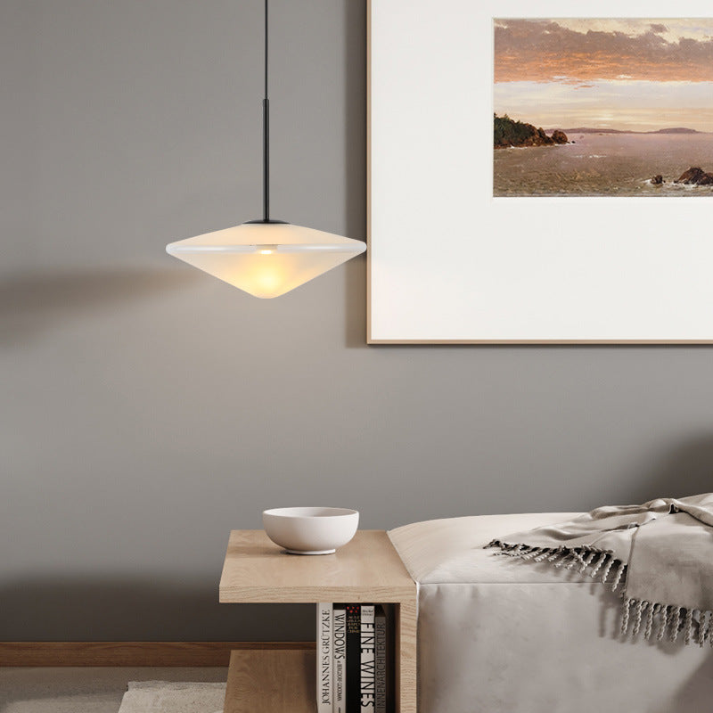 Lámpara Colgante Nórdica de Lujo Ligero Postmoderna con Diseño OVNI y Cristal