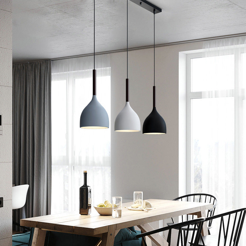 Lámpara de araña nórdica para restaurante, moderna, minimalista, de tres cabezas