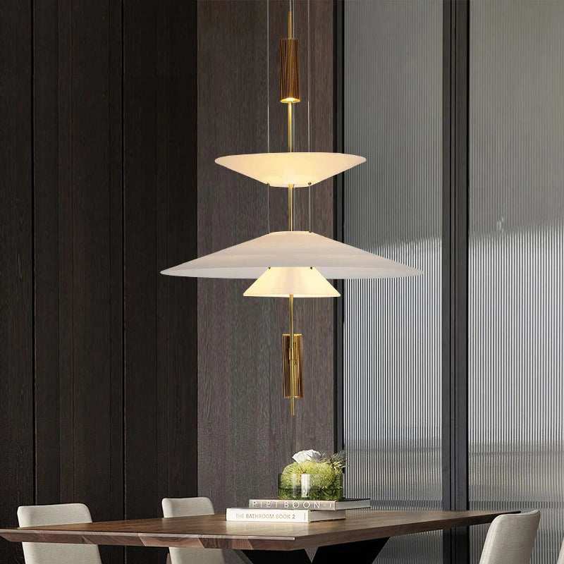 Lámpara colgante de hierro acrílico minimalista para comedor