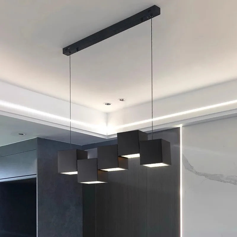 Lámpara Colgante Minimalista de Hierro para Comedor