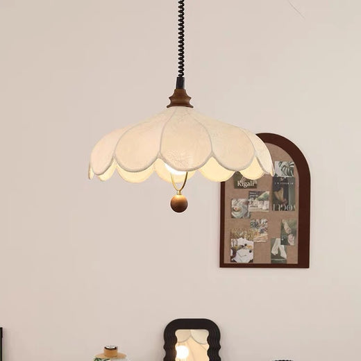 Lámpara de techo retráctil estilo candelabro retro francés color crema